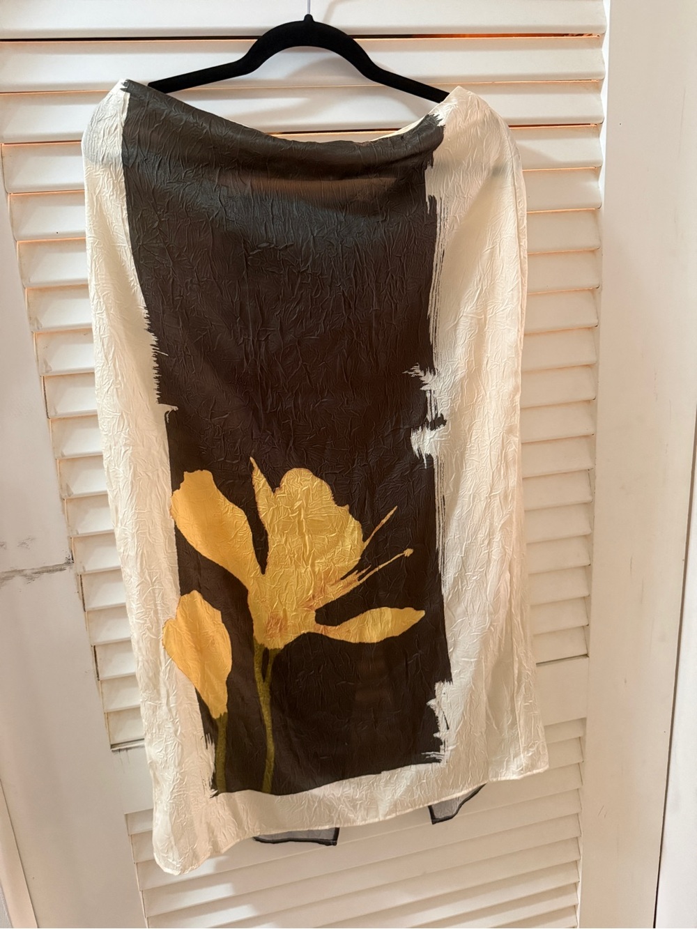 Zara Floral satin skirt White and Yellow